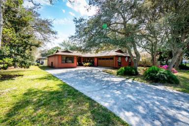 Main picture of 604 Alicante Rd