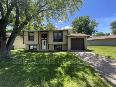 Main picture of 1464 Monopoly Dr