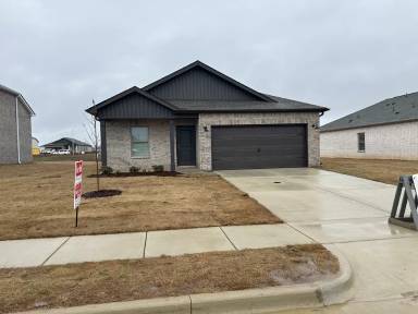 Main picture of 143 Havner Dr