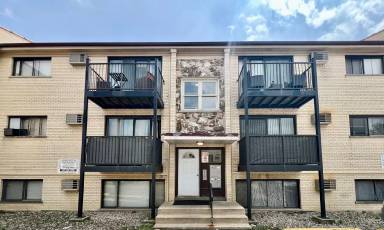 Main picture of 5113 N East River Rd