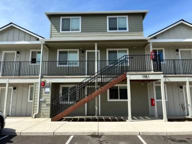 Main picture of 1981 Skypark Dr
