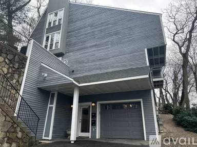 Main picture of 119 Whites Ave