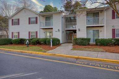 Main picture of 5667 Hornaday Rd