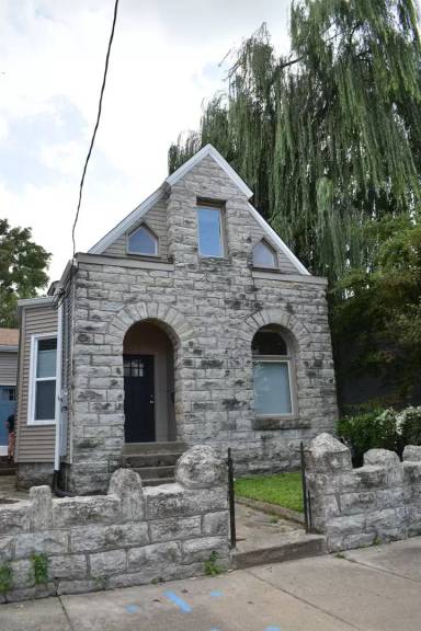 Main picture of 514 Camp St