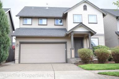 Main picture of 3616 SE Midvale Dr