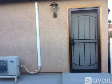 Main picture of 10797 E 39th St