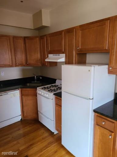 Main picture of 1197 Commonwealth Ave