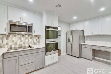 Main picture of 5112 Collinwood Ave