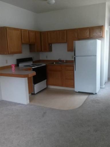 Main picture of 1128 E Second St - B