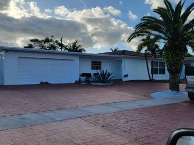 Main picture of 16223 SW 107th Pl