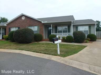 Main picture of 325 Tylers Way