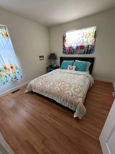 Main picture of 602 N 43rd St
