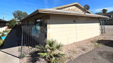 Main picture of 8411 S 16th St