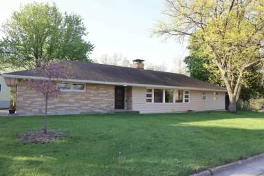 Main picture of 125 Pleasant Dr
