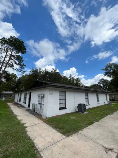 Main picture of 6125 NW 26th St