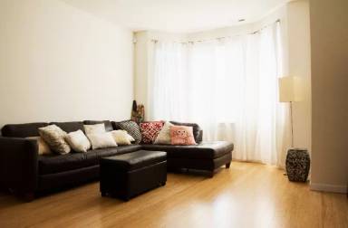Main picture of 4042 NE 4th Pl