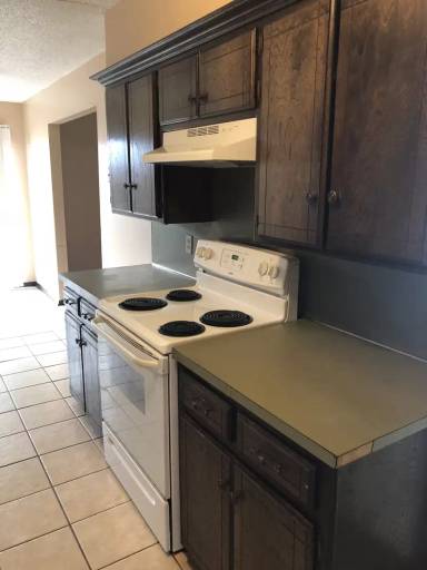 Main picture of 901 SW 97th St