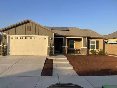 Main picture of 3180 Stargazer St