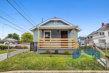 Main picture of 1301 W Rich St
