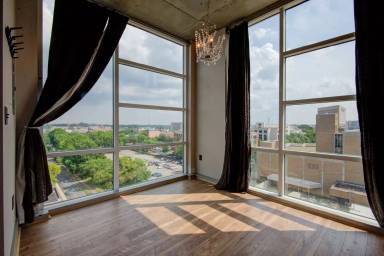 Main picture of Crest Gateway