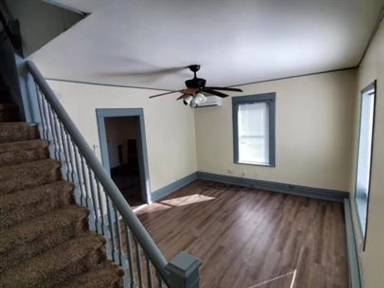 Main picture of 324 2nd St