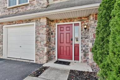 Main picture of 36 Taylor Dr