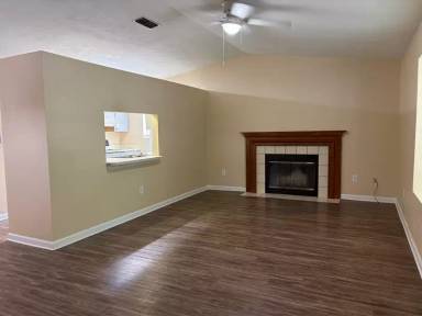 Main picture of 1500 Belmont Trce