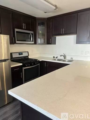 Main picture of 1305 N Garfield Ave