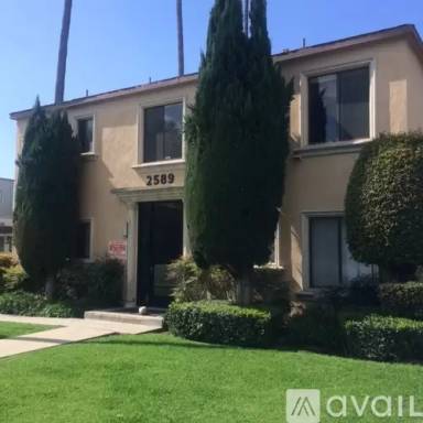 Main picture of 2589 S Sepulveda Blvd