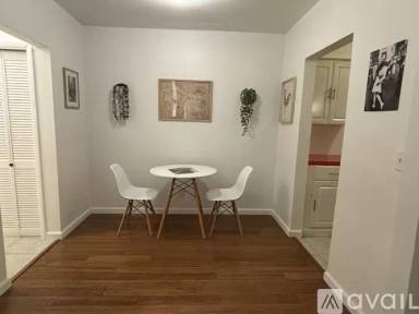 Main picture of 7416 Byron Ave