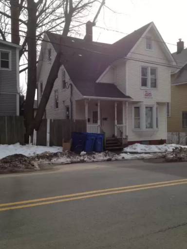 Main picture of 75 Hillside Ave