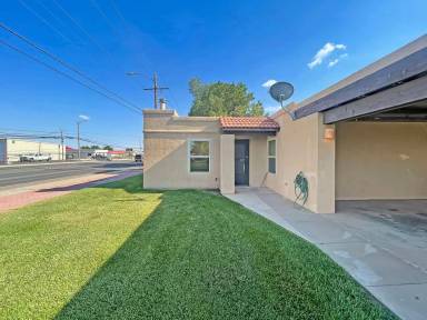 Main picture of 4135 N Apodaca St