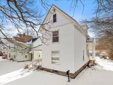 Main picture of 520 W Bucyrus St