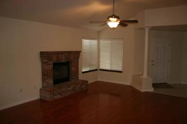 Main picture of 8111 Ipswich Way