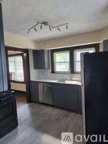 Main picture of 811 Marvin St
