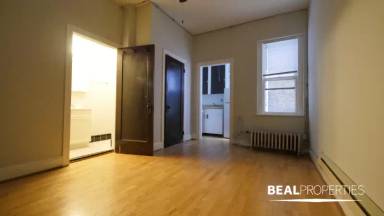 Main picture of 4631 N Paulina Apartments