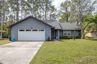 Main picture of 66 Westminster Dr