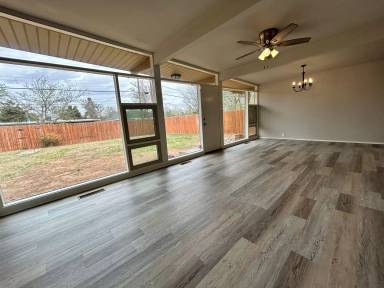 Main picture of 2514 47th St