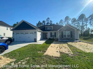 Main picture of 115 Quail Hollow Dr