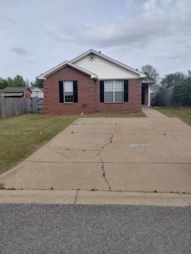 Main picture of 506 McGriff St
