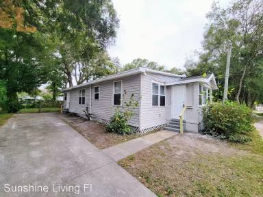 Main picture of 1162 W 26th St