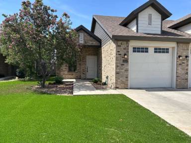 Main picture of 2525 - 2555  138th St