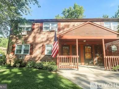 Main picture of 1015 Garnet Dr