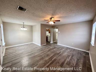 Main picture of 426 Vieux Orleans Cir