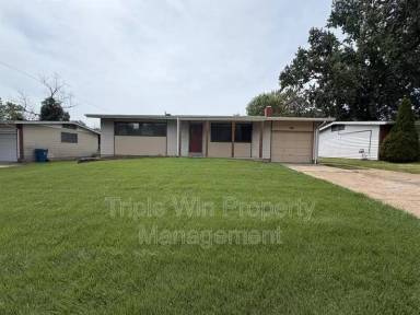 Main picture of 10319 Varnum Dr
