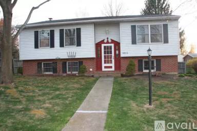 Main picture of 2612 Penbrook Ln