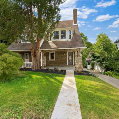 Main picture of 6536 Cherokee St