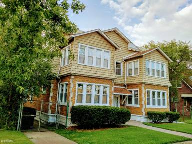 Main picture of 13923 Lincoln Ave