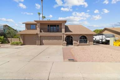 Main picture of 6142 W Sierra St