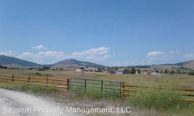 Main picture of 33619 Lariat Ln